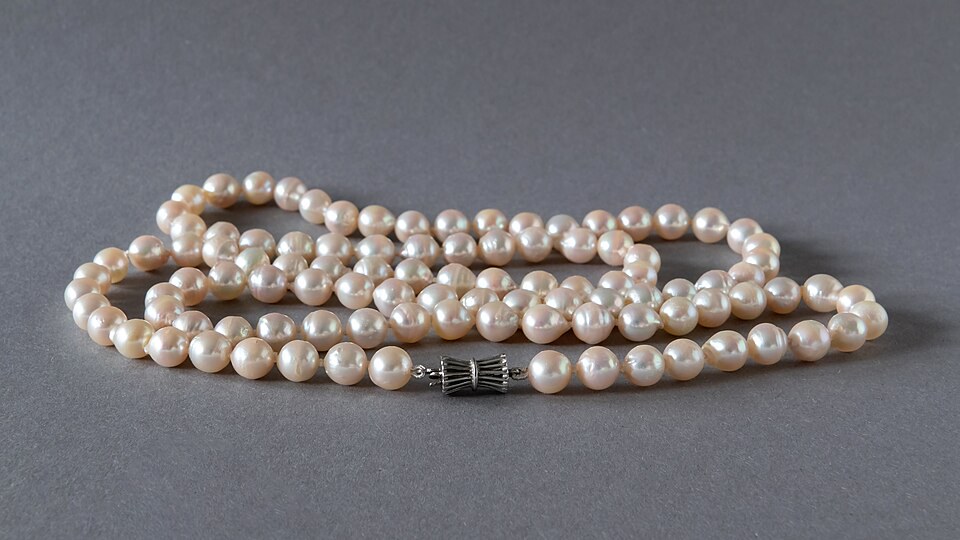 Baroque Pearl Strand
