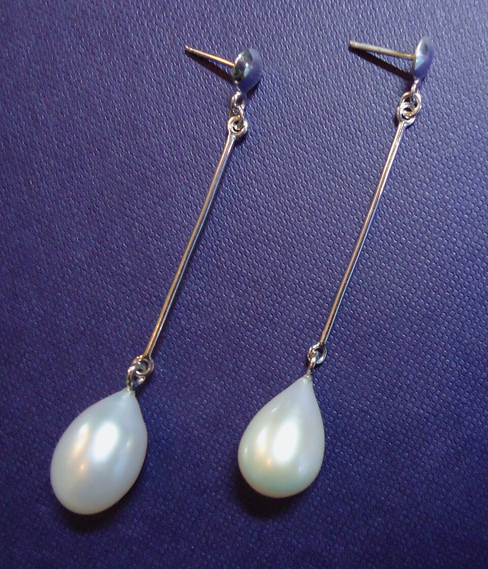 Pearl Drop Earrings